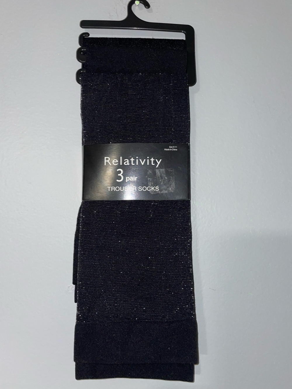 🎬NWT Relativity Women’s 3-Pack Trouser Socks — Black